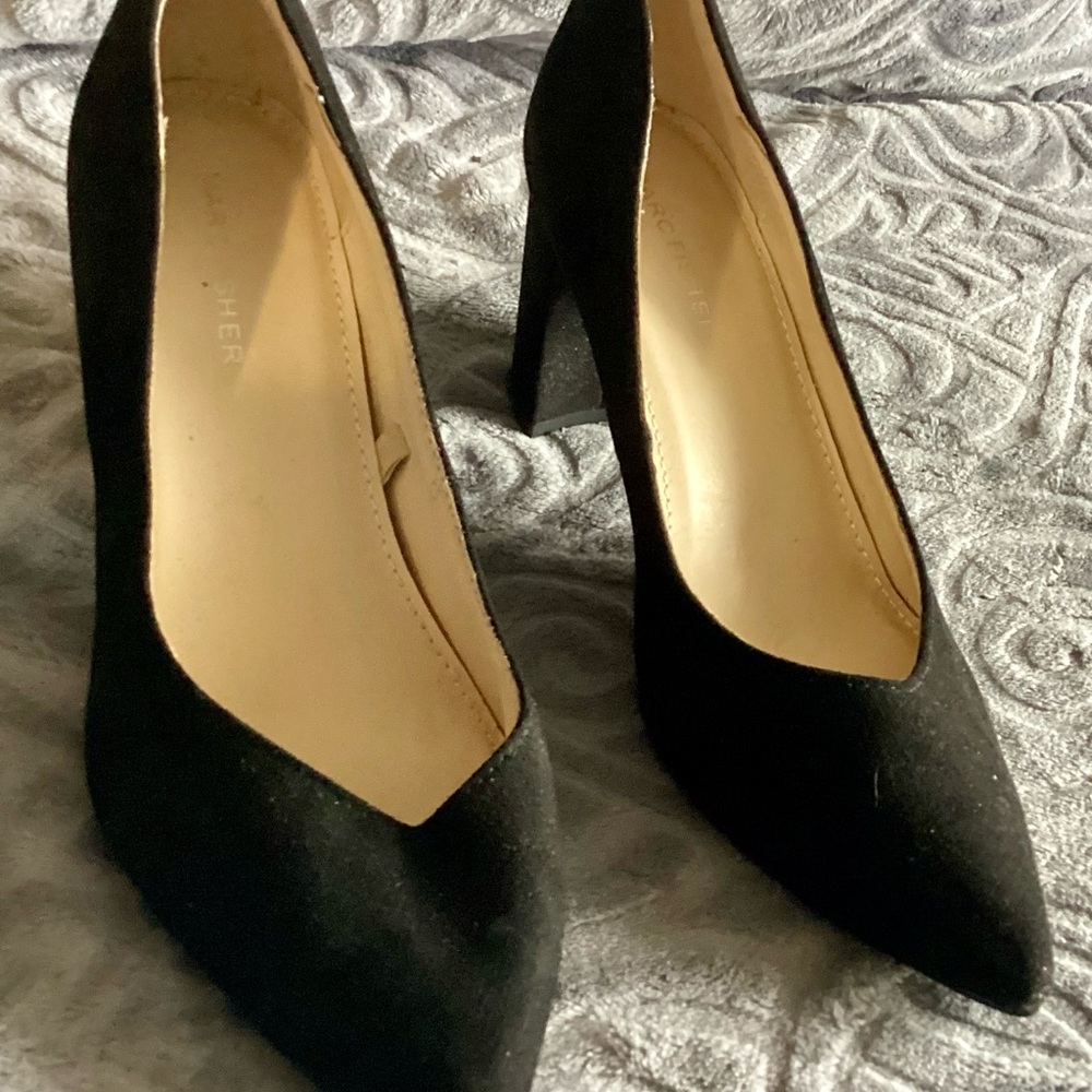 NEW Marco Fisher Elegant Black Women's Heels